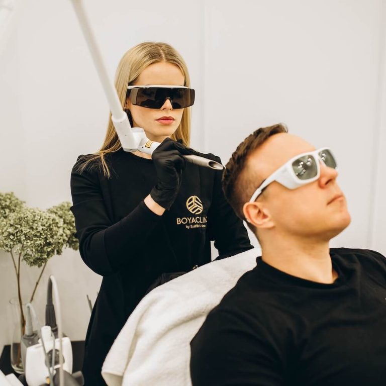 Leczenie wypadania włosów | BoyaClinic