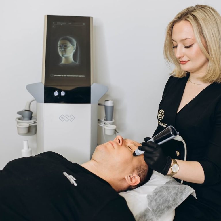 odmładzanie twarzy + nawilżenie suchej skóry bez igieł | BoyaClinic